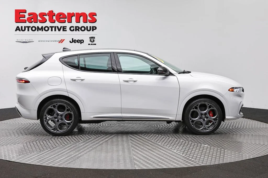 Used 2025 White Alfa Romeo Tributo Italiano Special Edition image 4
