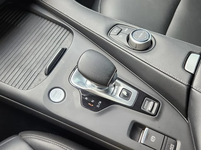 Certified Used 2021 Majestic INFINITI LUXE image 17