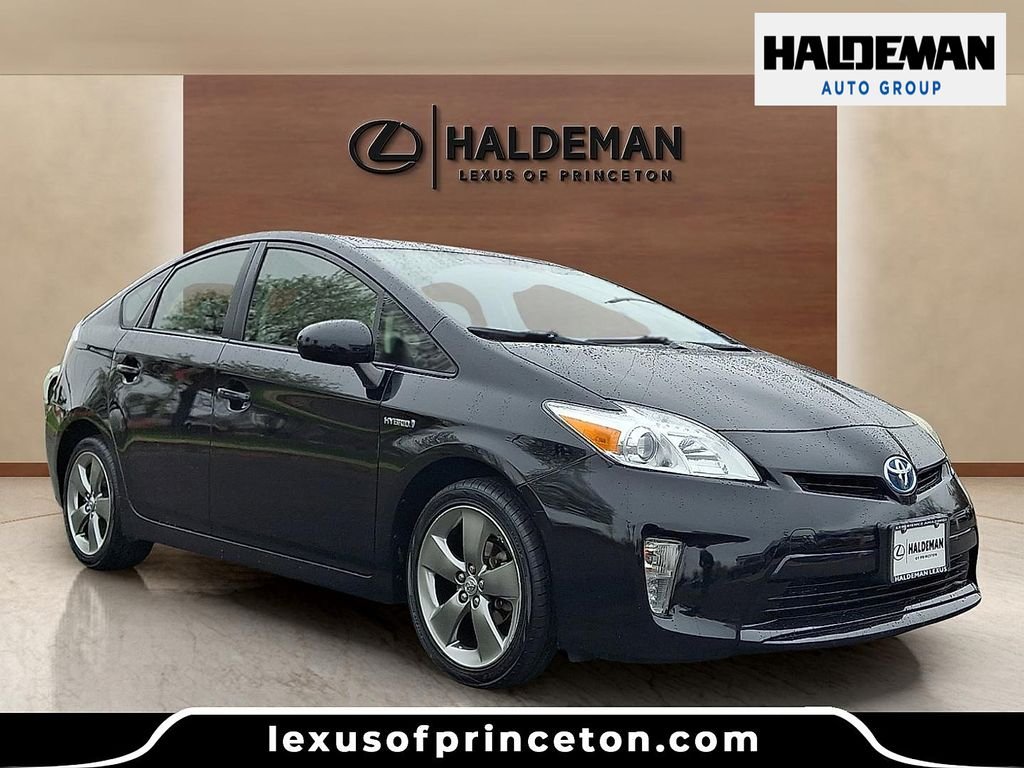 2013 Toyota Prius Three