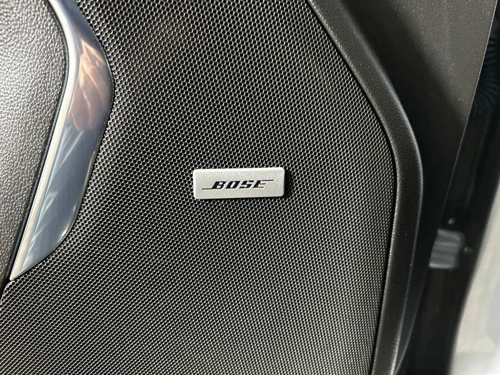 Used 2023 Sterling Metallic GMC AT4 image 25