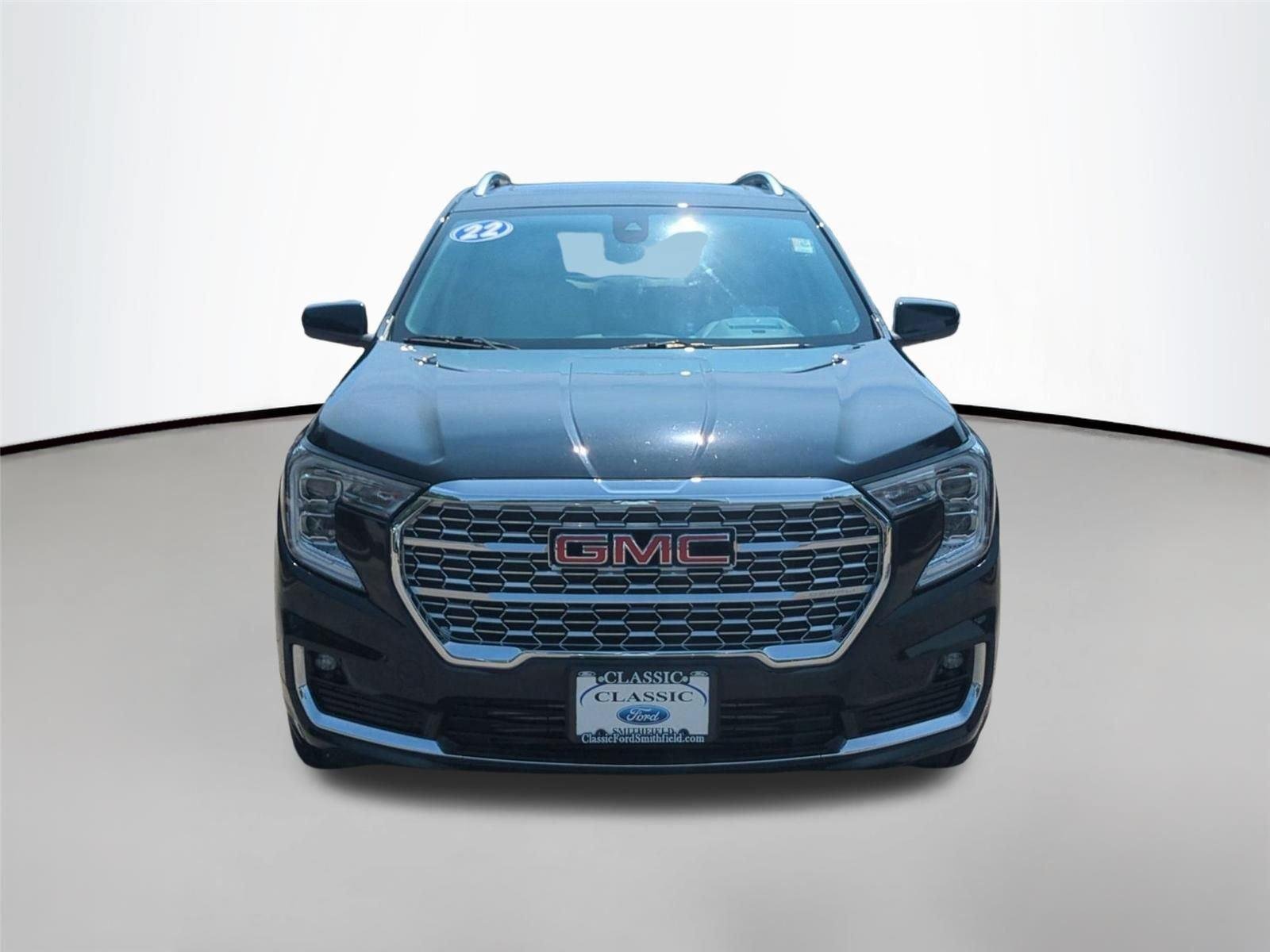 Used 2022 Ebony Twilight Metallic GMC Denali image 8