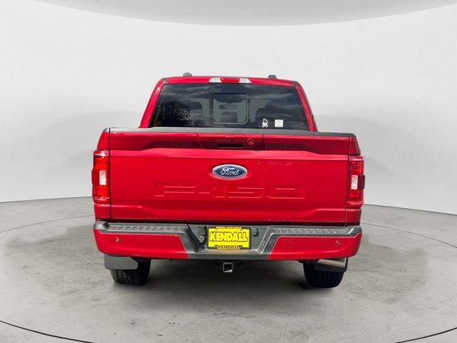 Used 2022 Rapid Red Metallic Tinted Clearcoat Ford XLT image 6