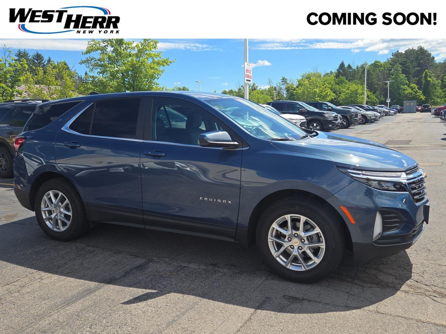 Used 2024  Chevrolet LT image 1