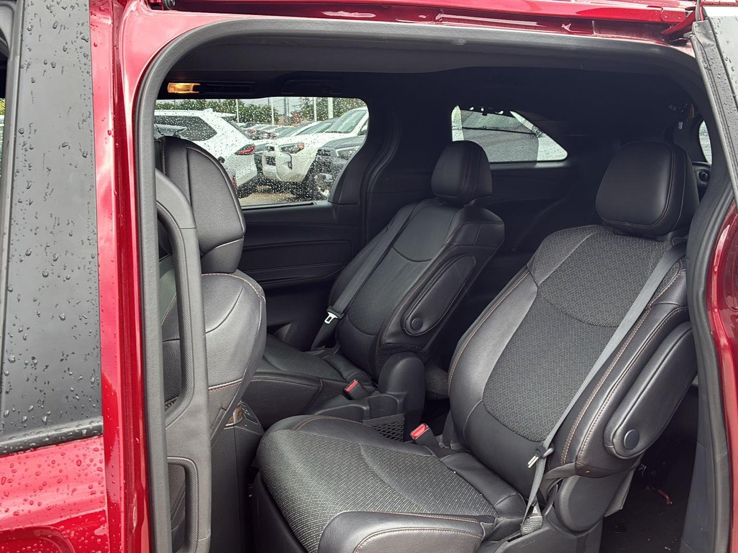 Used 2025 Ruby Flare Pearl Toyota Platinum 7-Passenger image 4