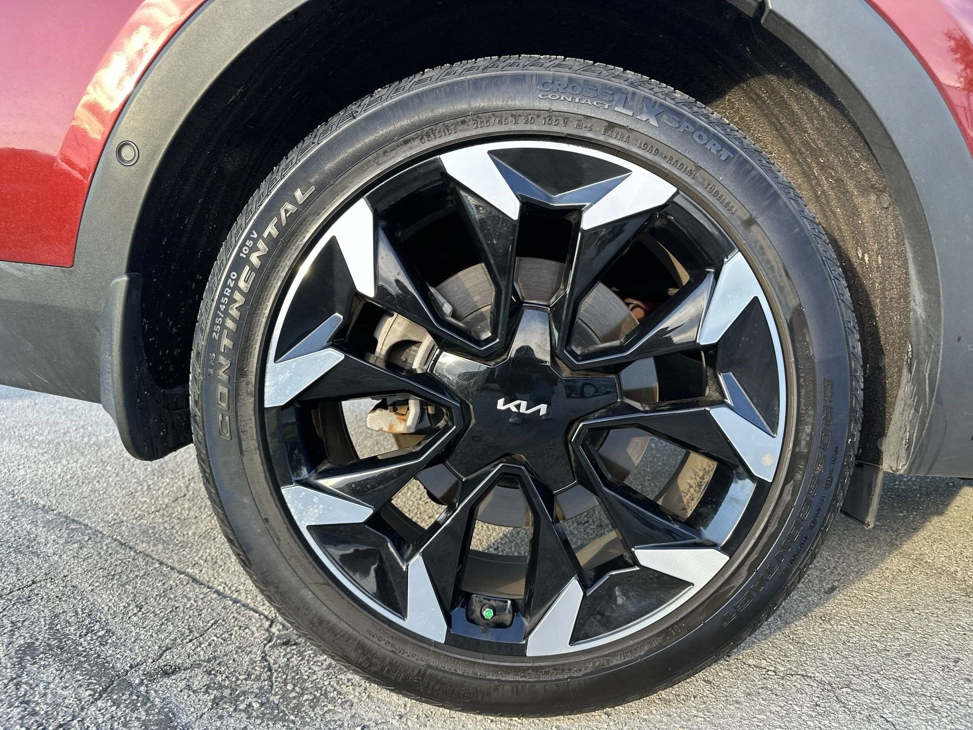 Certified Used 2024 Dawning Red Kia SX image 18
