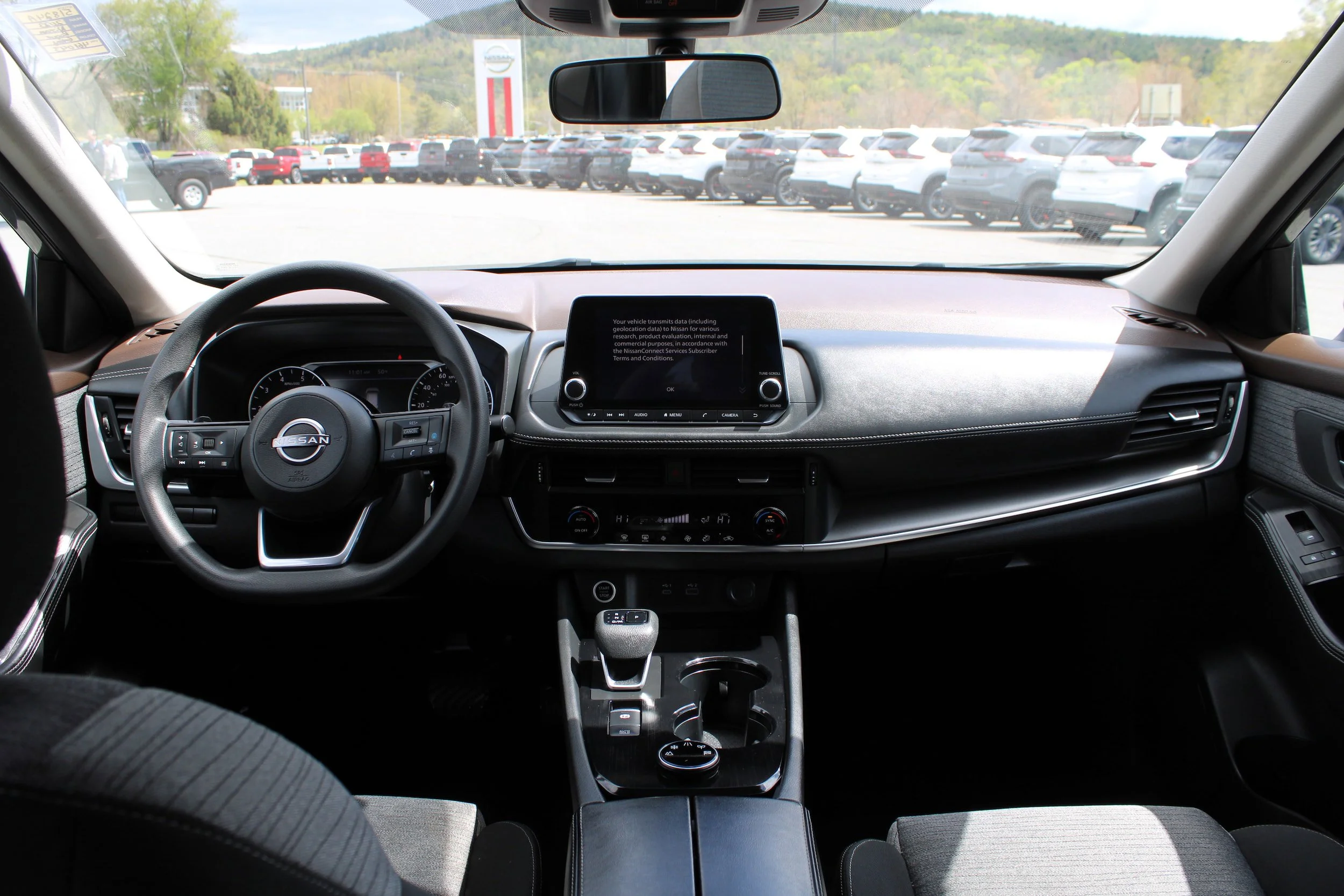 Used 2023 Gun Metallic Nissan SV image 9
