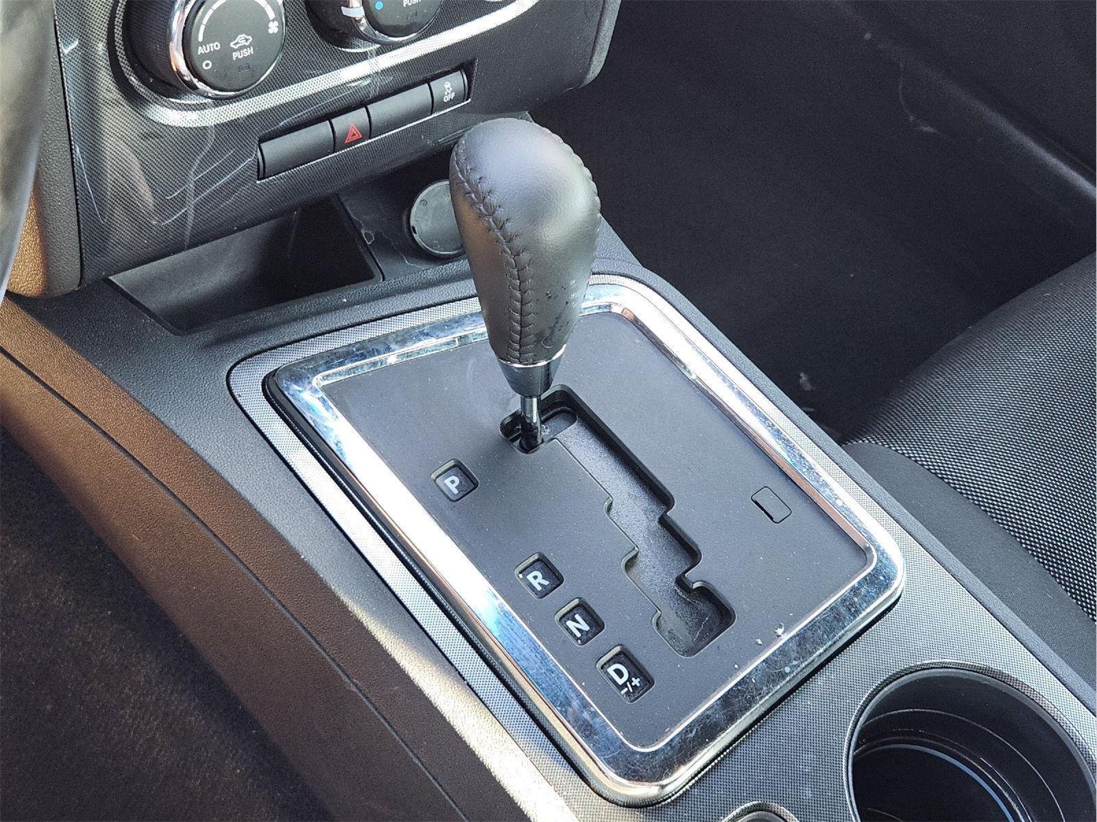 Used 2014 Black Clearcoat Dodge SXT image 18
