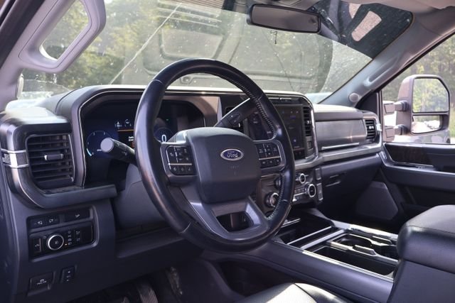 Used 2023 Gray Ford Lariat image 10