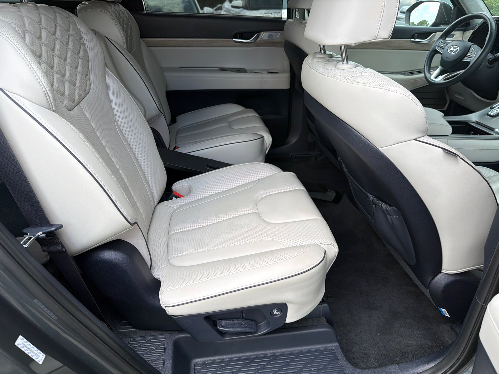 Used 2022 Steel Graphite Hyundai Limited image 16