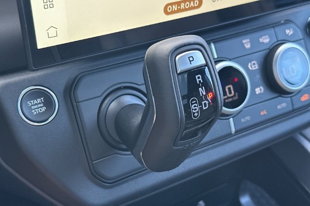 New 2026 Woolstone Green Land Rover S image 20
