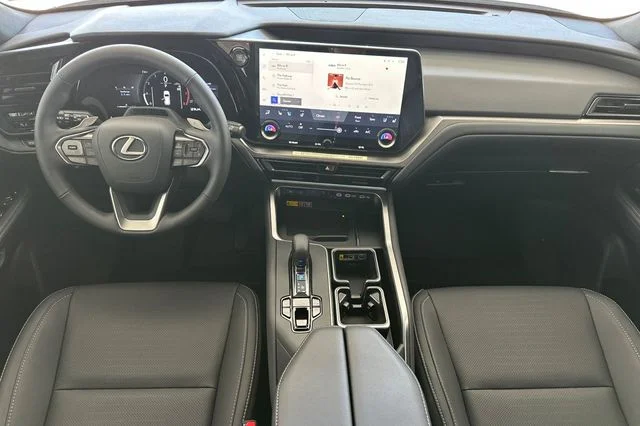 New 2026 Wind Chill Pearl Lexus PREMIUM AWD image 11