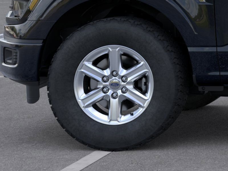 New 2026 Agate Black Metallic Ford XLT image 20