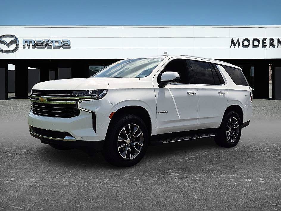 Used 2021 Summit White Chevrolet LT image 1