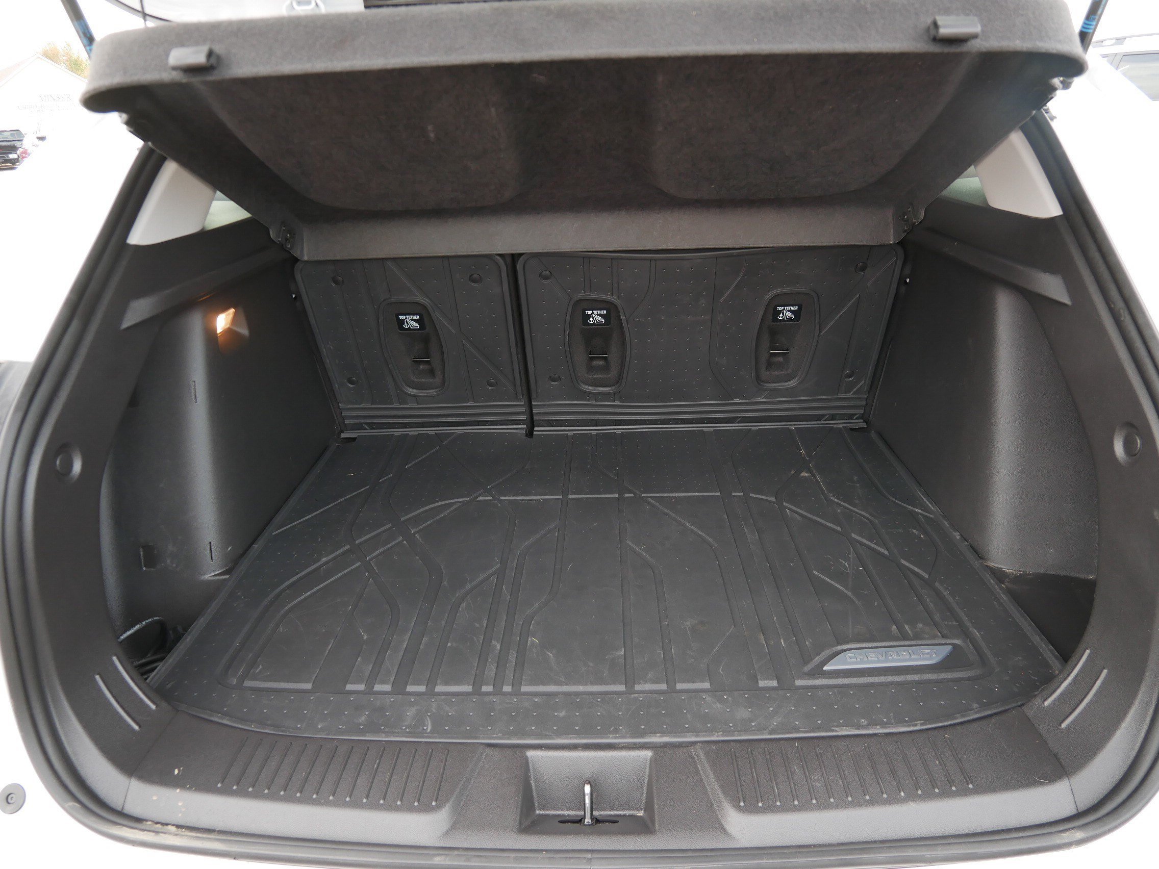 Used 2025 Summit White Chevrolet ACTIV image 18
