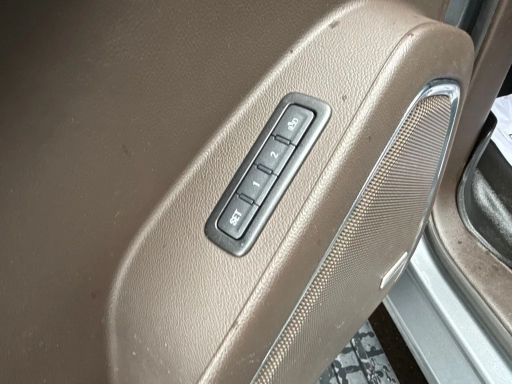 Used 2018 Gray GMC Denali image 24