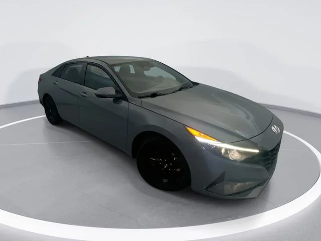 2022 Hyundai Elantra