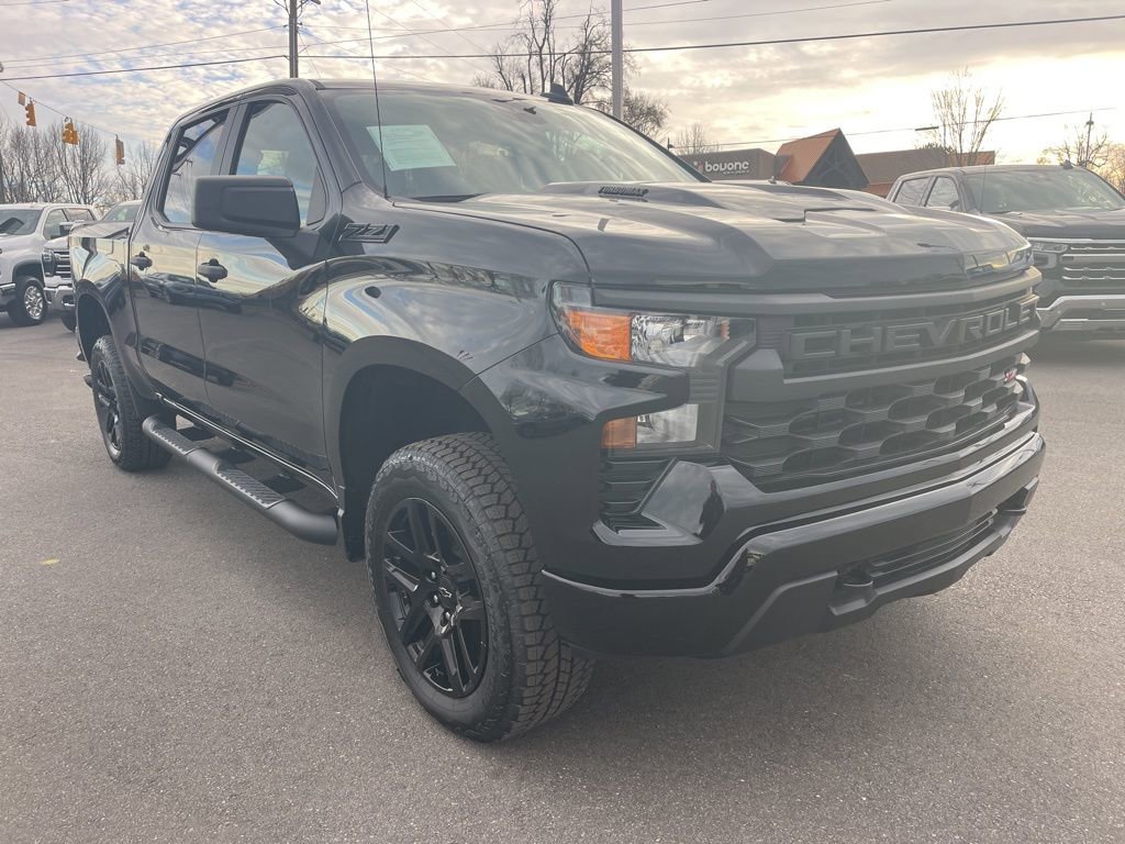 View vehicle photo 7