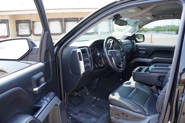 Used 2018 Black Chevrolet LT image 16