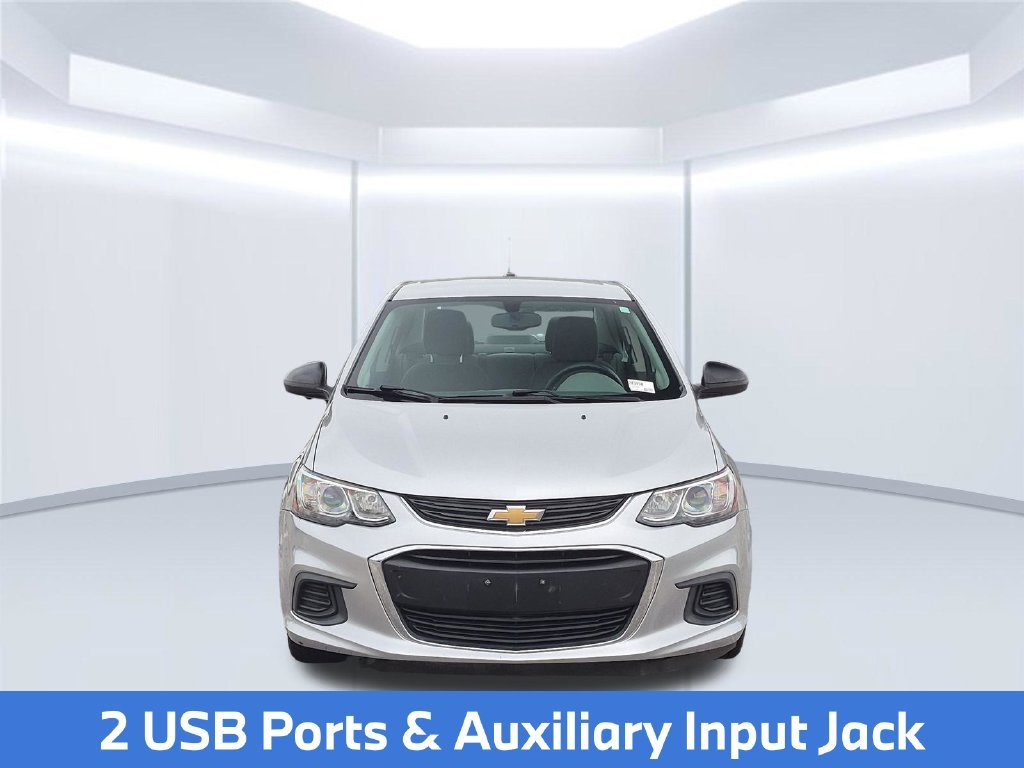 Used 2017 Silver Chevrolet LT image 12