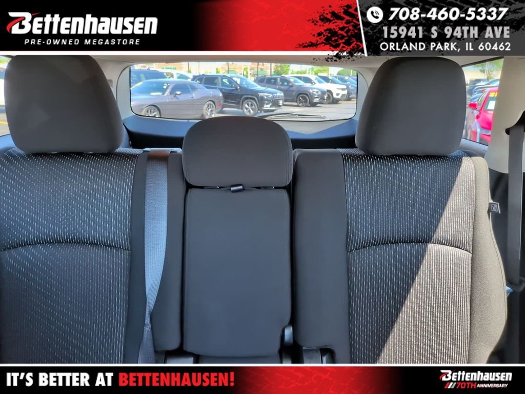 Certified Used 2016 Black Dodge SXT image 29