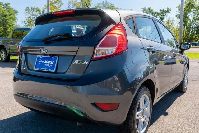 Used 2018 Gray Ford SE image 6