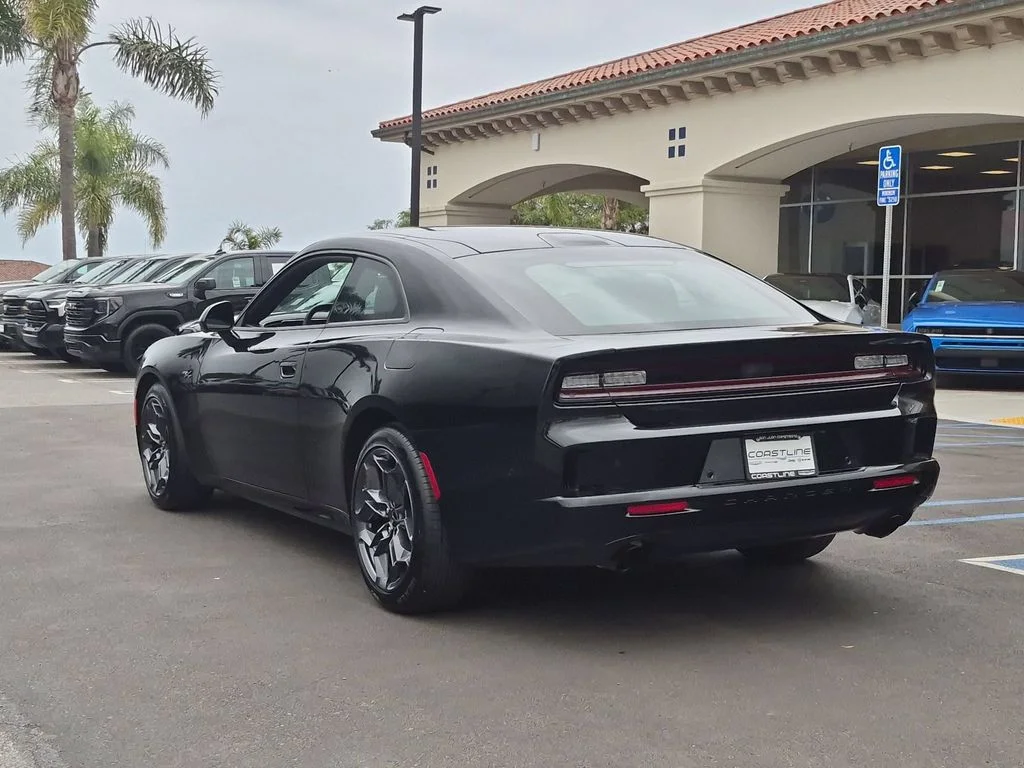 New 2026 Diamond Black Crystal Pearlcoat Dodge R/T Plus image 7
