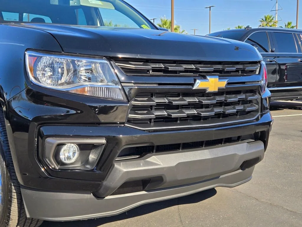 Used 2022 Black Chevrolet LT image 8