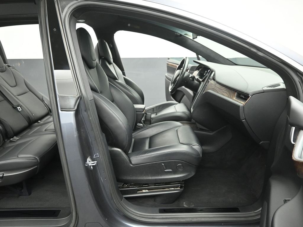 2018 TESLA MODEL X - Image 26