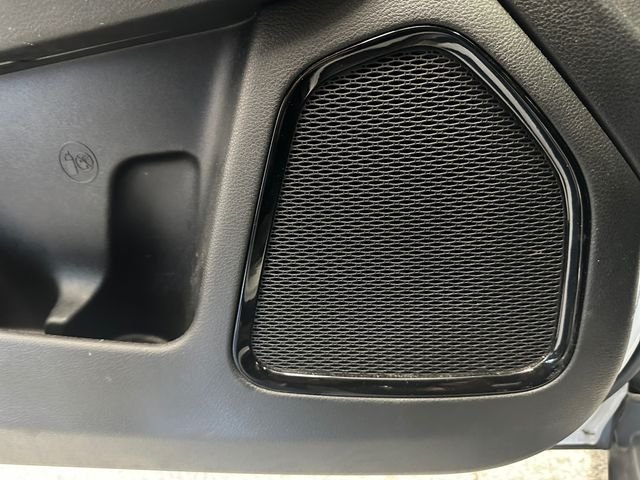 Used 2022 White Jeep Trailhawk image 20