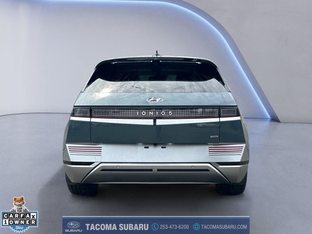Used 2024 Green Hyundai Limited image 4