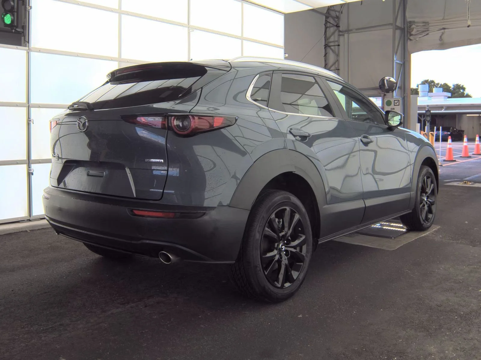 Used 2025 Gray Mazda 2.5 S Carbon Edition image 6