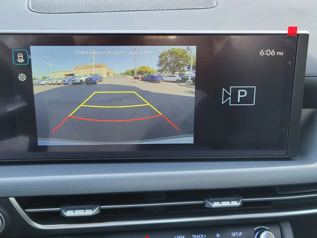2025 Hyundai Sonata SE - Photo 9
