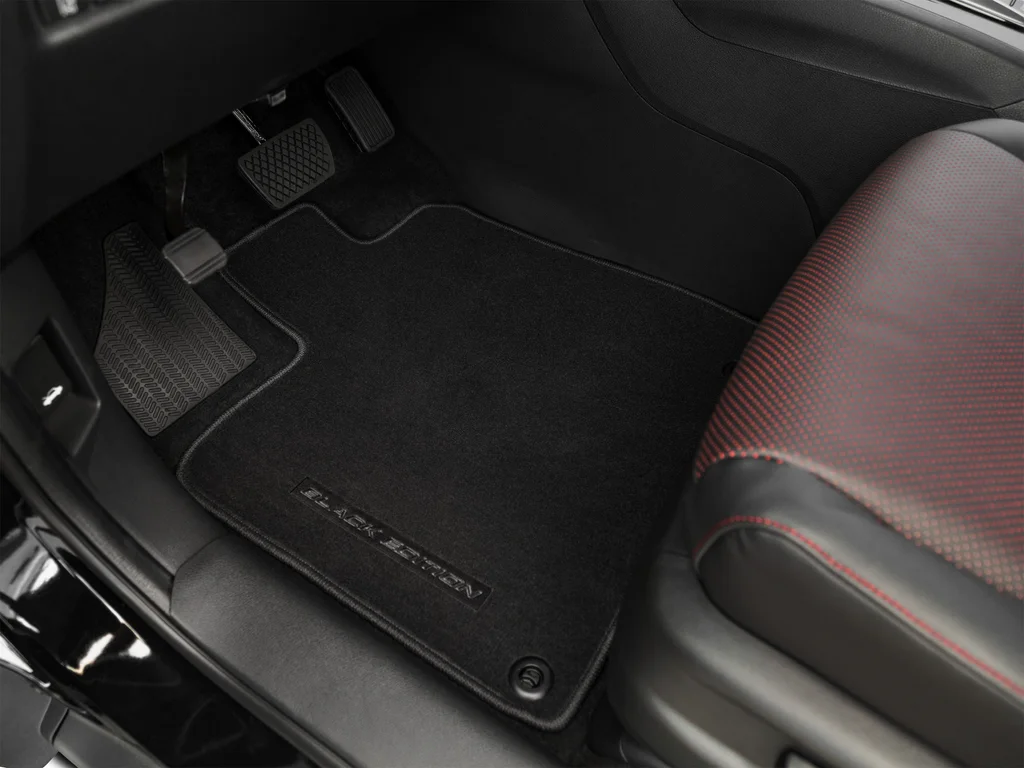 Used 2023  Honda Black Edition image 37
