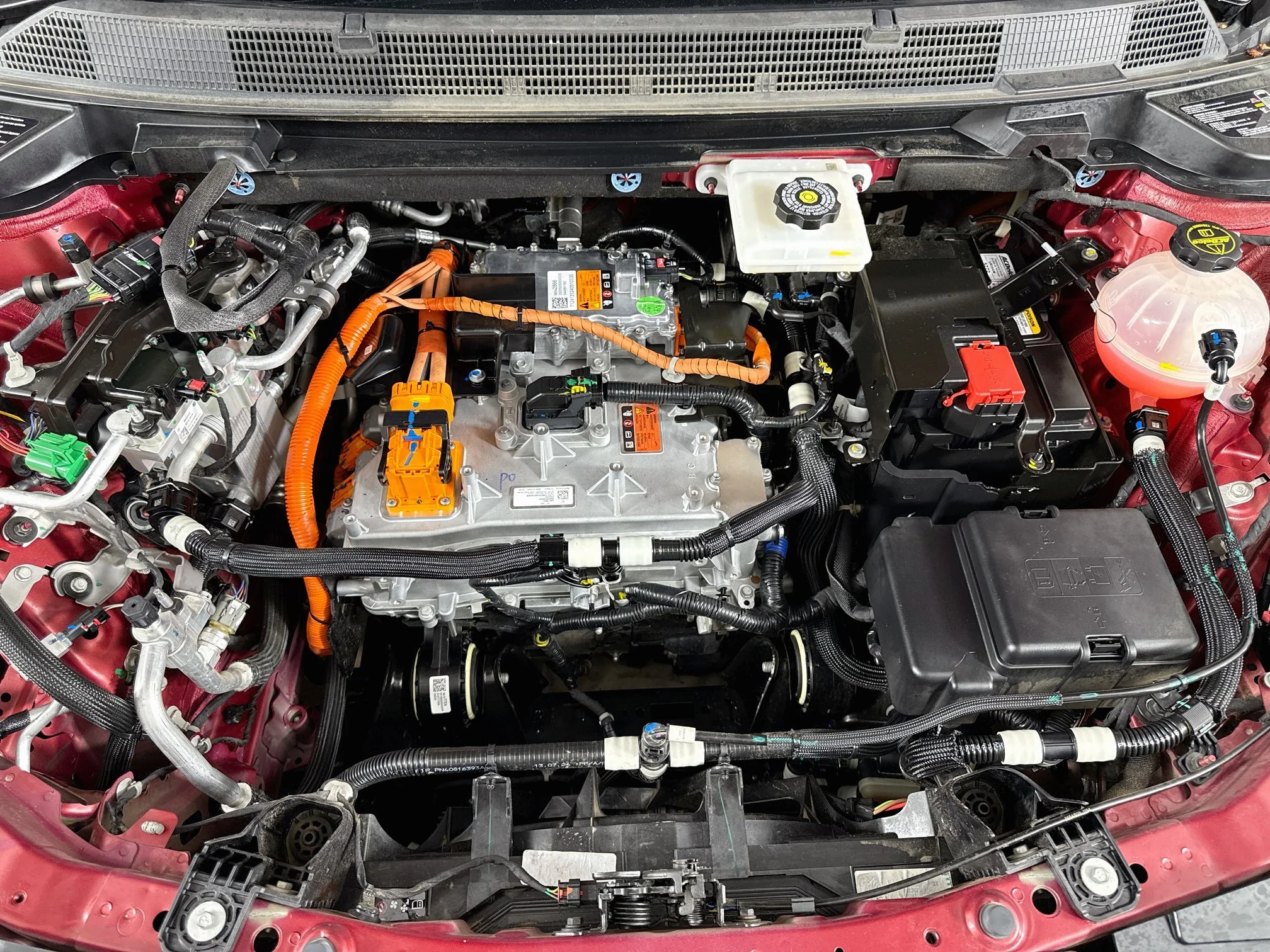 Used 2025 Radiant Red Tintcoat Chevrolet LT image 32