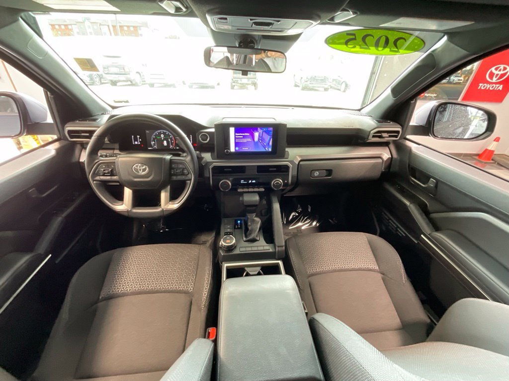 Certified Used 2025  Toyota SR5 image 8
