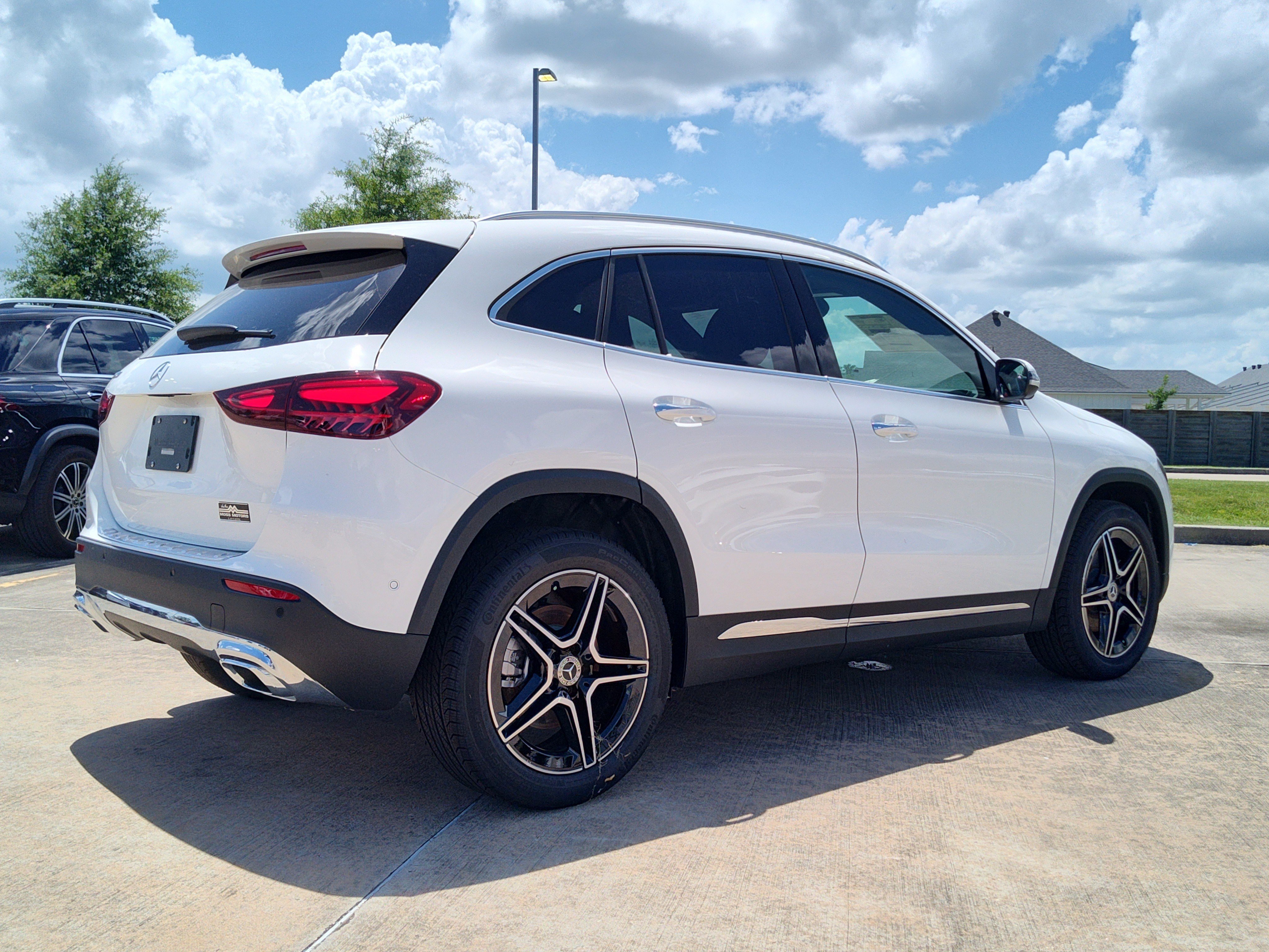 New 2026 Polar White Mercedes-Benz GLA 250 image 19