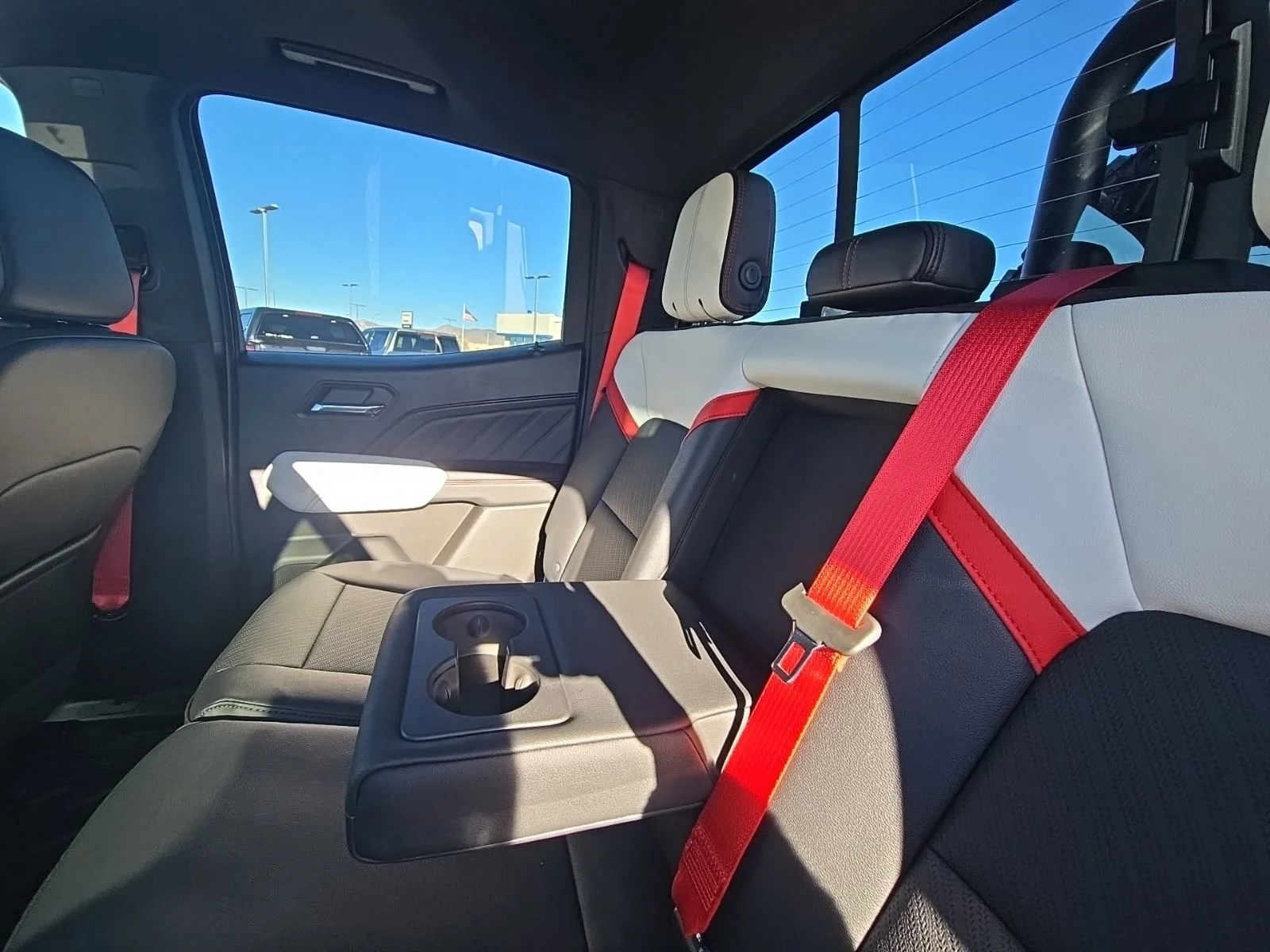 2026 GMC Canyon AT4X - Photo 41