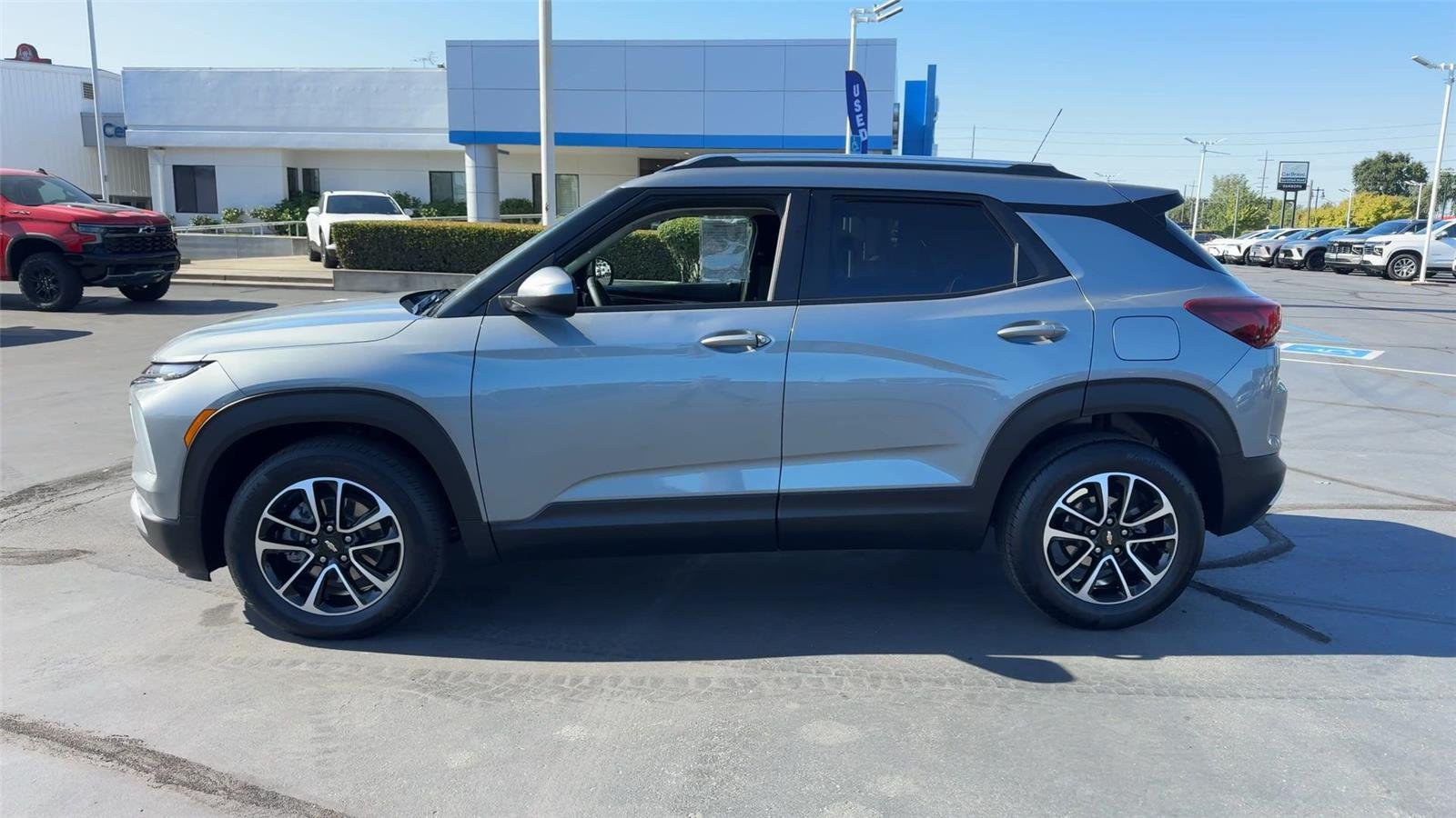 2025 Chevrolet Trailblazer LT - Photo 8