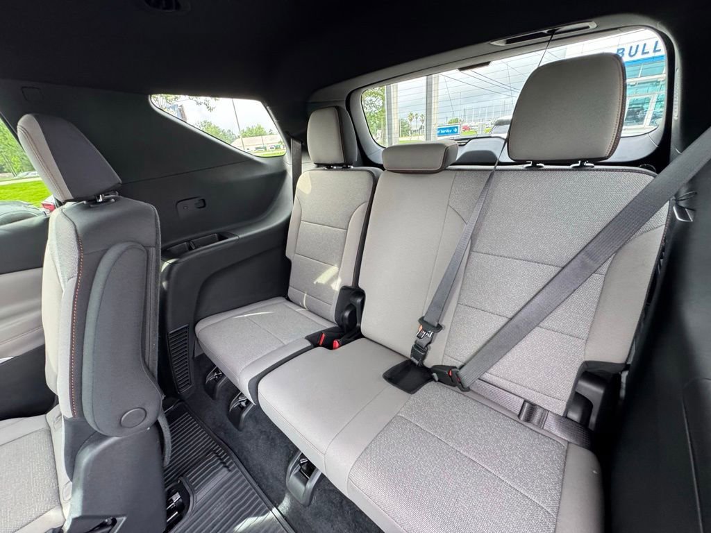 2026 Chevrolet Traverse LT - Photo 21
