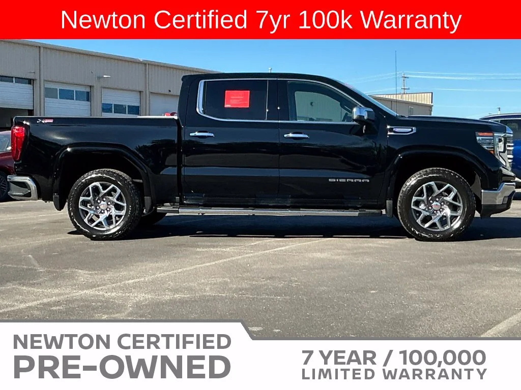 Certified Used 2026 Onyx Black GMC SLT image 4
