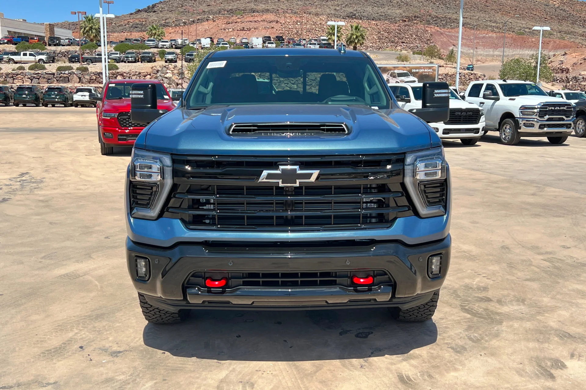 2026 Chevrolet Silverado 2500 HD LTZ - Photo 8