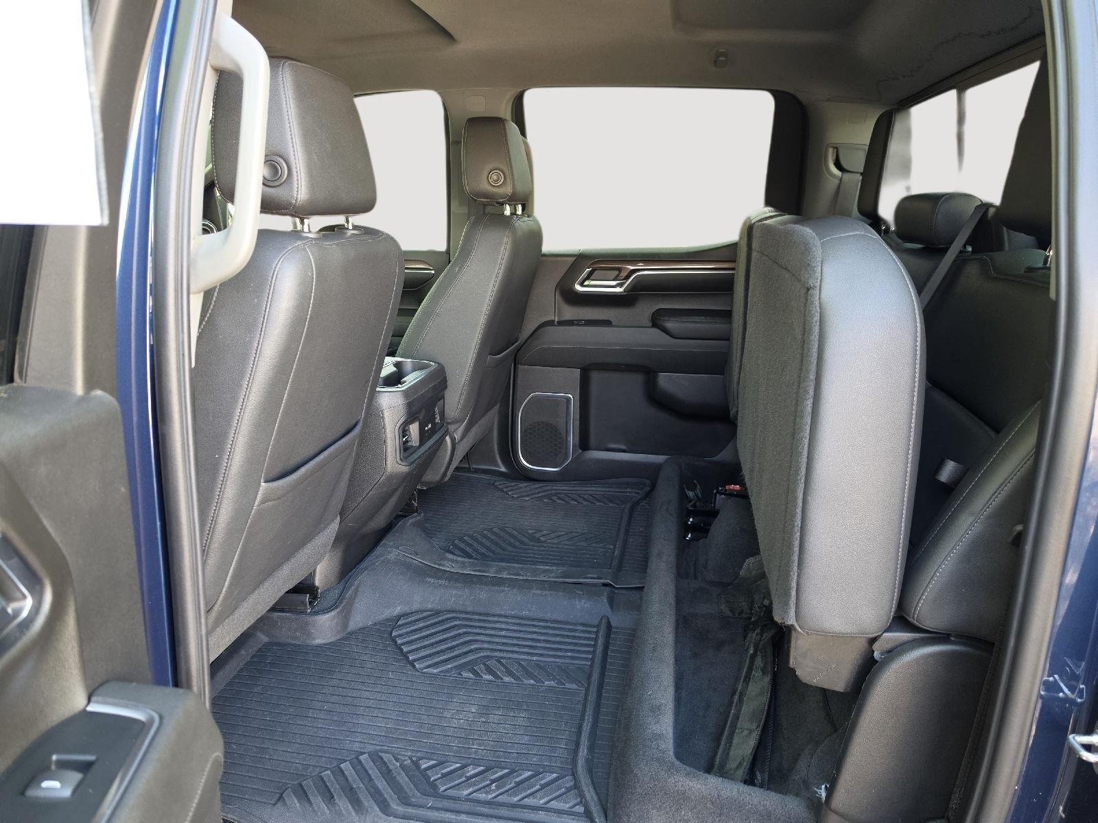 Used 2023 Northsky Blue Metallic Chevrolet RST image 19