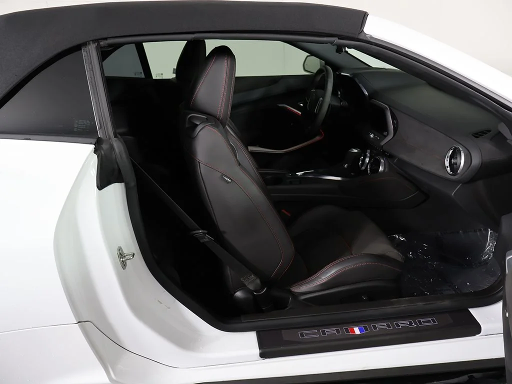 2023 Chevrolet Camaro ZL1 - Photo 25