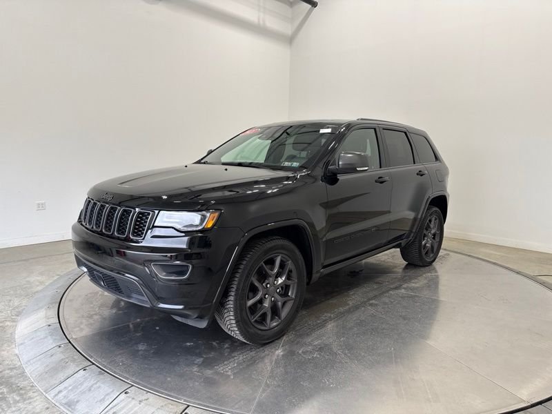 Used 2021 Black Jeep Limited image 3