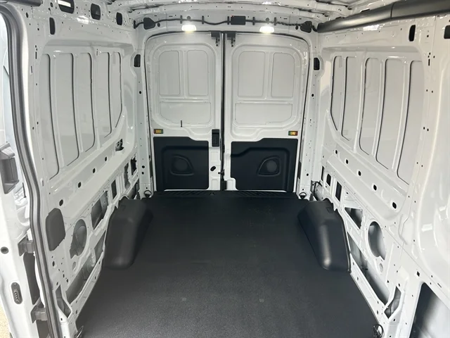New 2026 Oxford White FORD Cargo Van image 10