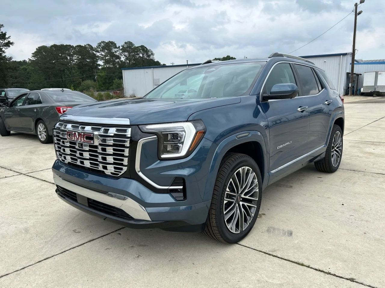 2026 GMC Terrain Denali AWD's photo