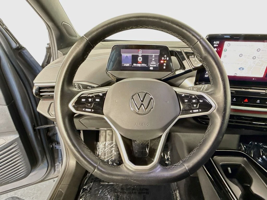 Used 2023 Gray Volkswagen Pro S image 11
