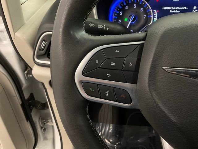 Used 2023 White Chrysler Touring L image 12
