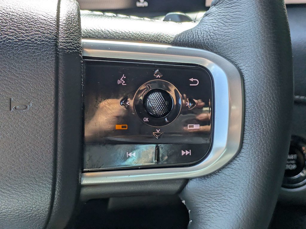 2025 Nissan Armada Platinum - Photo 28
