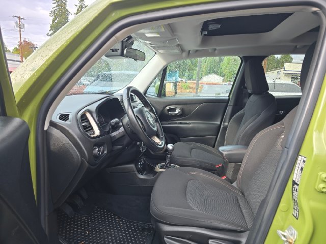 2016 Jeep Renegade 75th Anniversary Edition - Photo 20